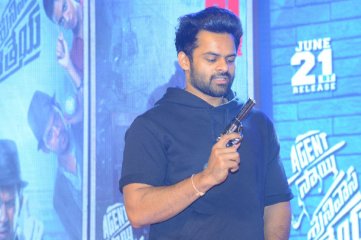 Agent Sai Srinivasa Athreya Pre Release Event